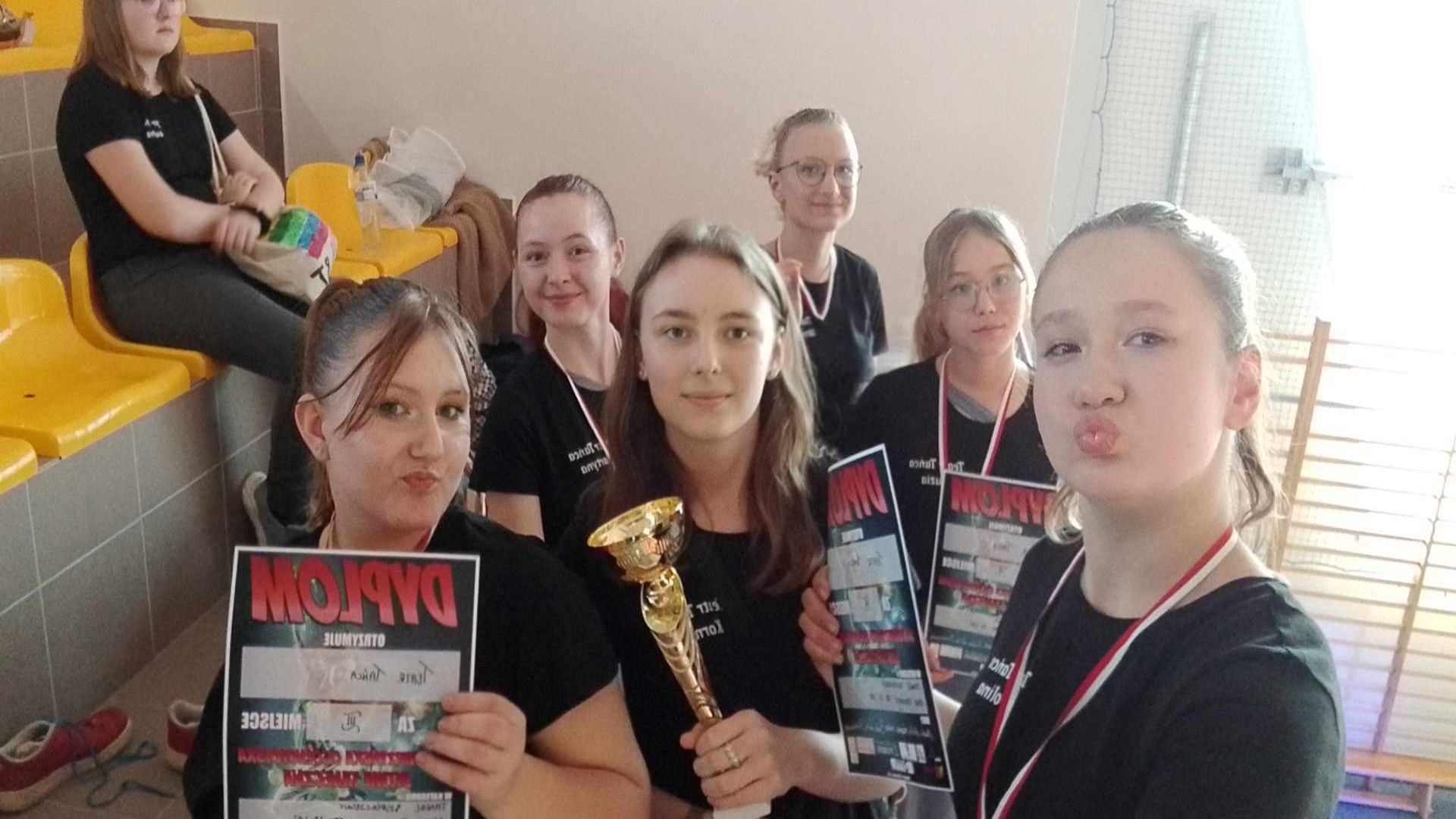 E. ART | TEATR TAŃCA z II MIEJSCEM  na Ogólnopolskiej Bitwie Taneczne 